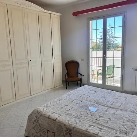 La Casa Di Nina E Toru Holiday home